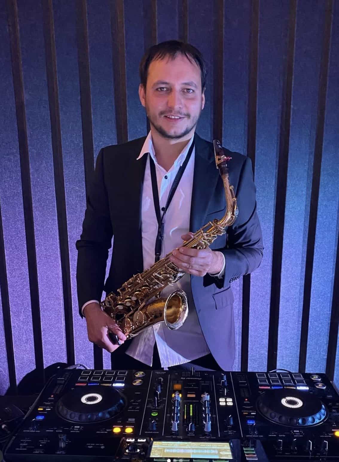 Stas Sax